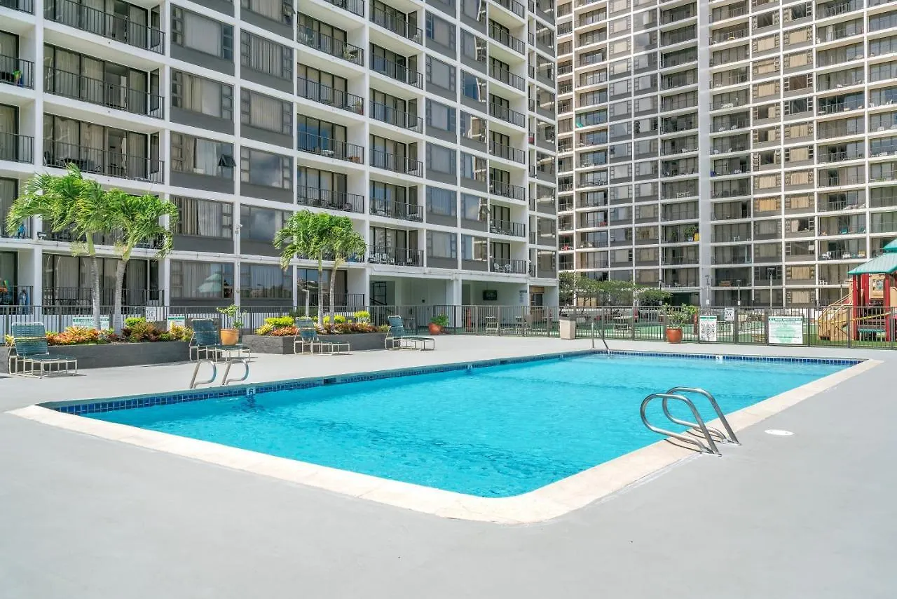 Beach Oasis With Ocean & City Views With Free Parking! Honolulu United States